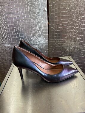Vince Camuto Iridescent Pointed-Toe Pumps - Black/Purple
